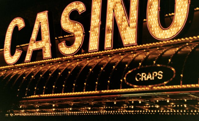 1q84 Slots